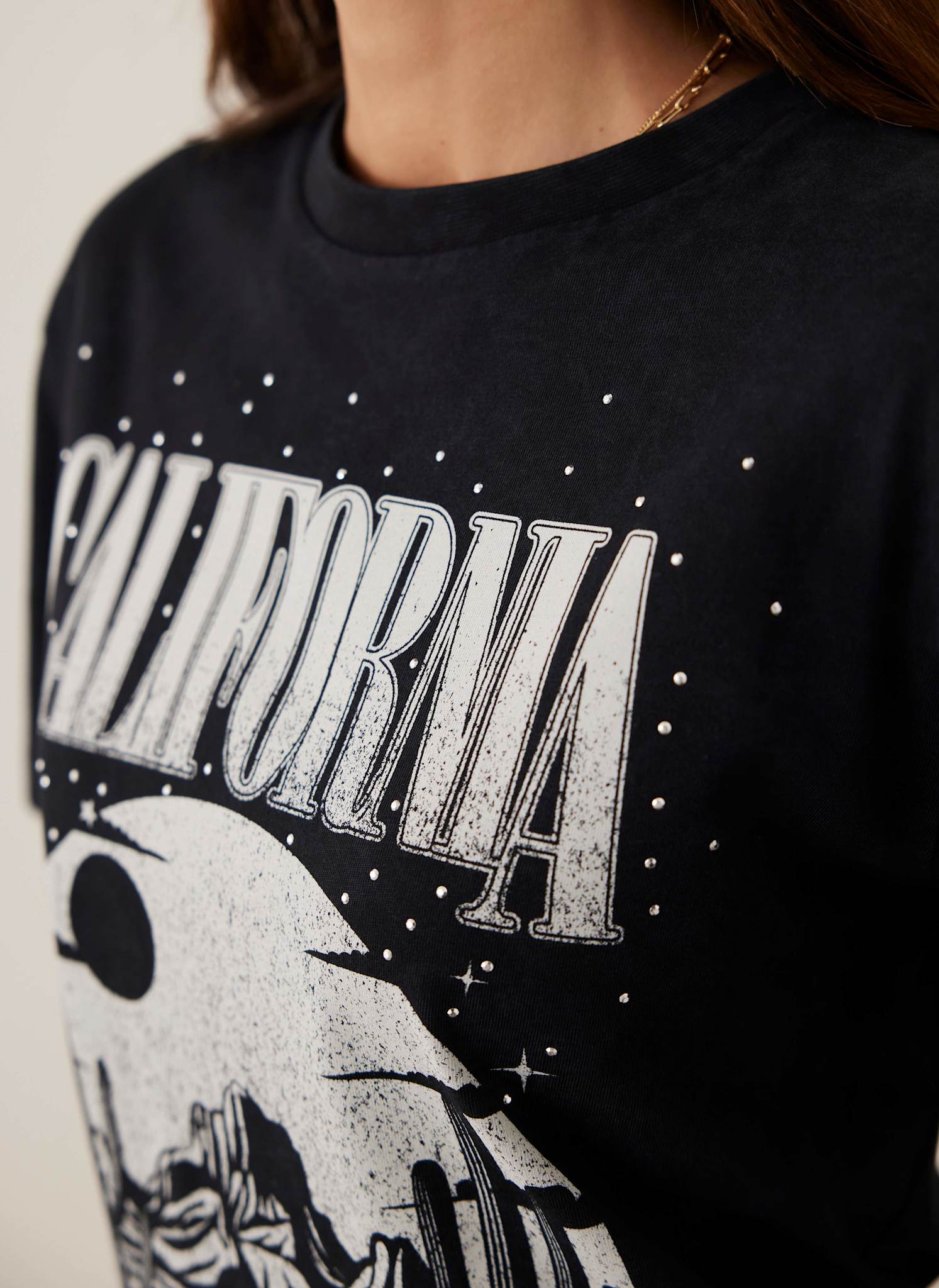Black California Graphic Cotton T-Shirt - Image 4