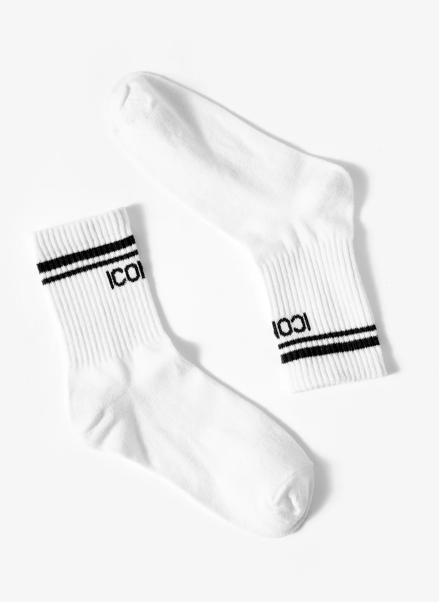 Black Iconic Slogan Ankle Socks - Image 3