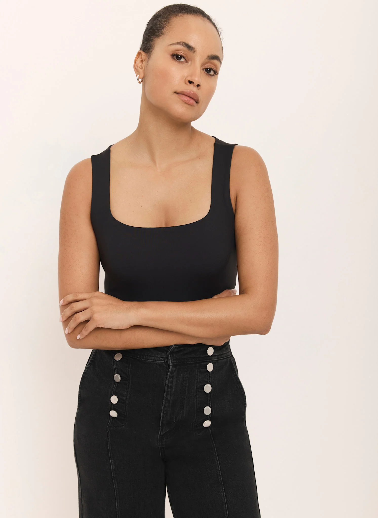 Black Layering Scoop Neck Vest - Image 6