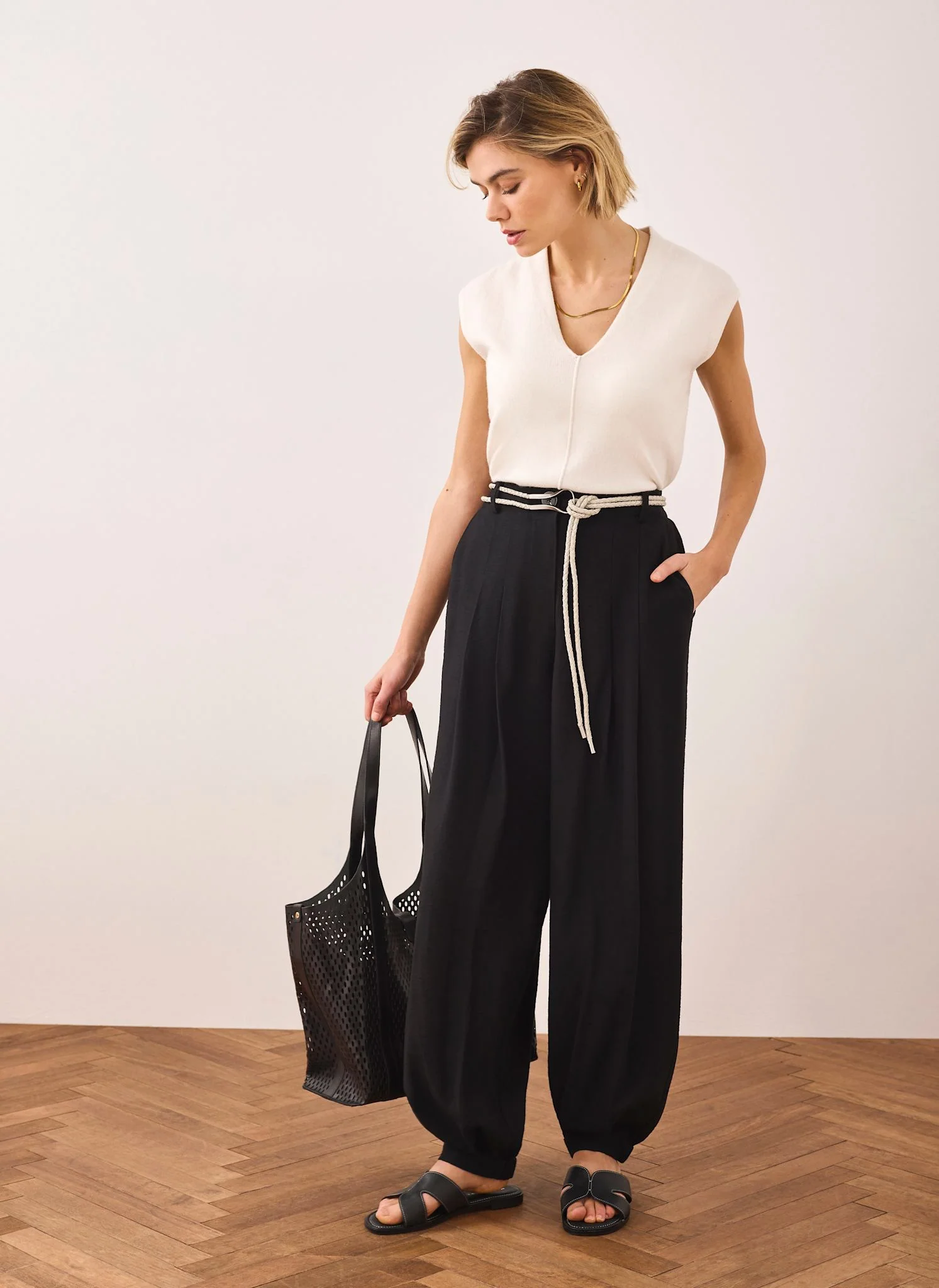 Black Soft Balloon Trousers - Image 3