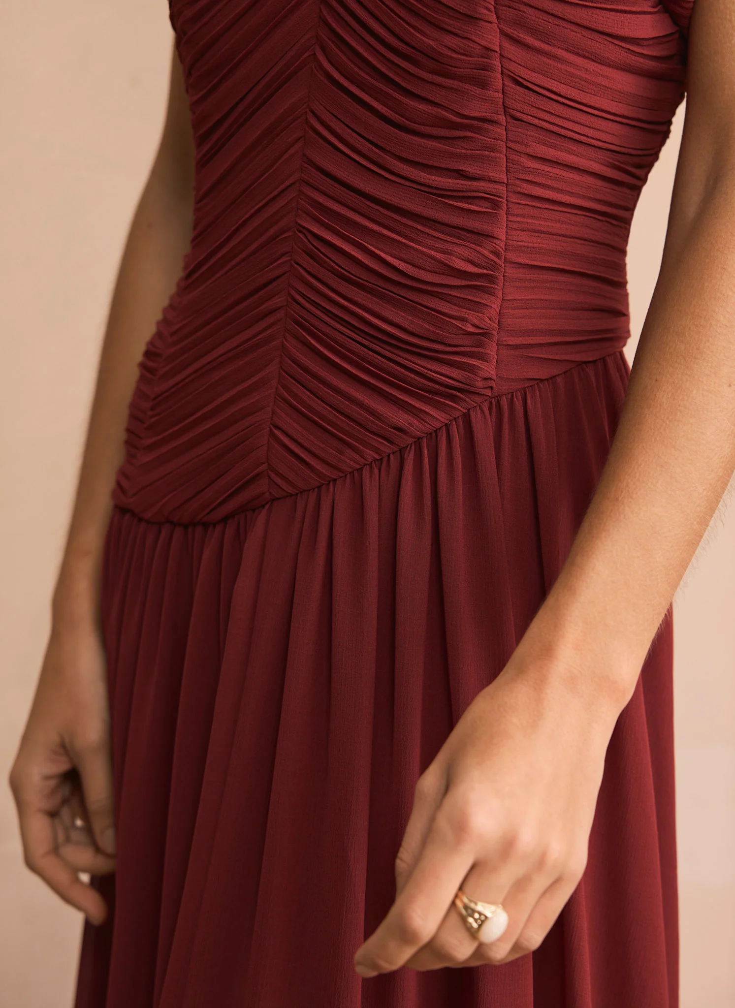 Burgundy Ruched Detail Maxi Dress - Image 5