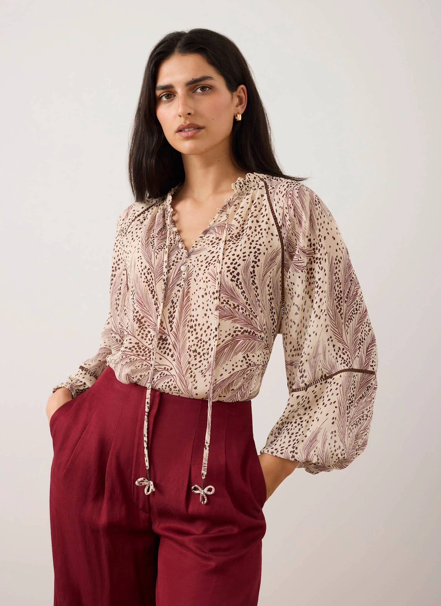 Cream Feather Print Blouse - Image 5