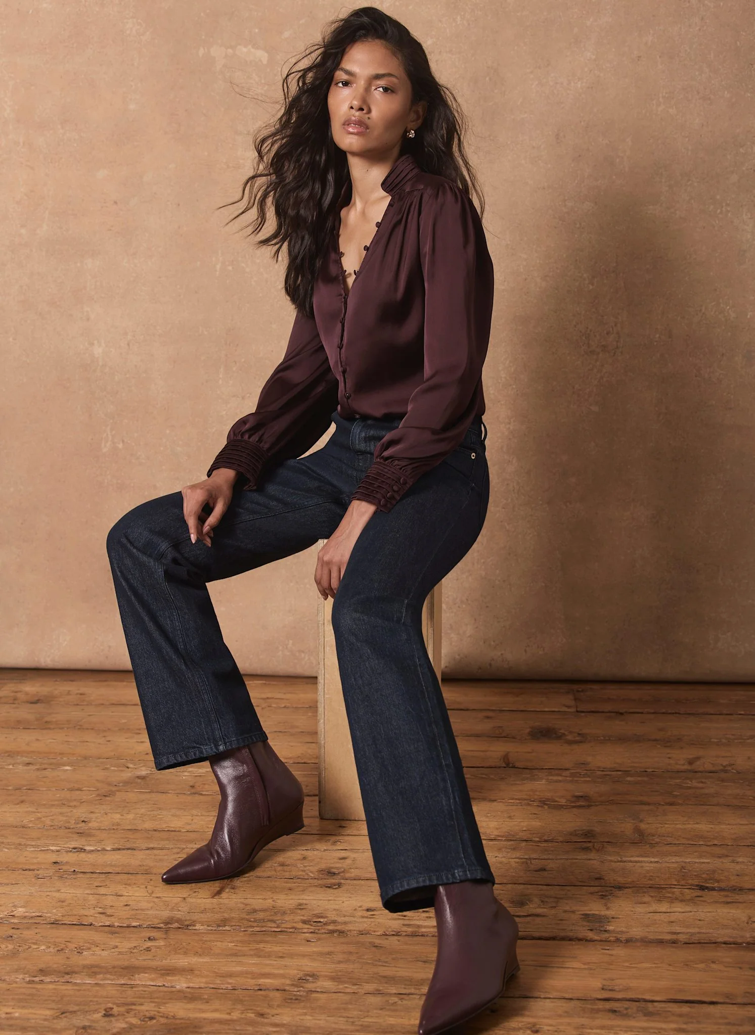 Dark Indigo 90s Straight Jeans - Image 3