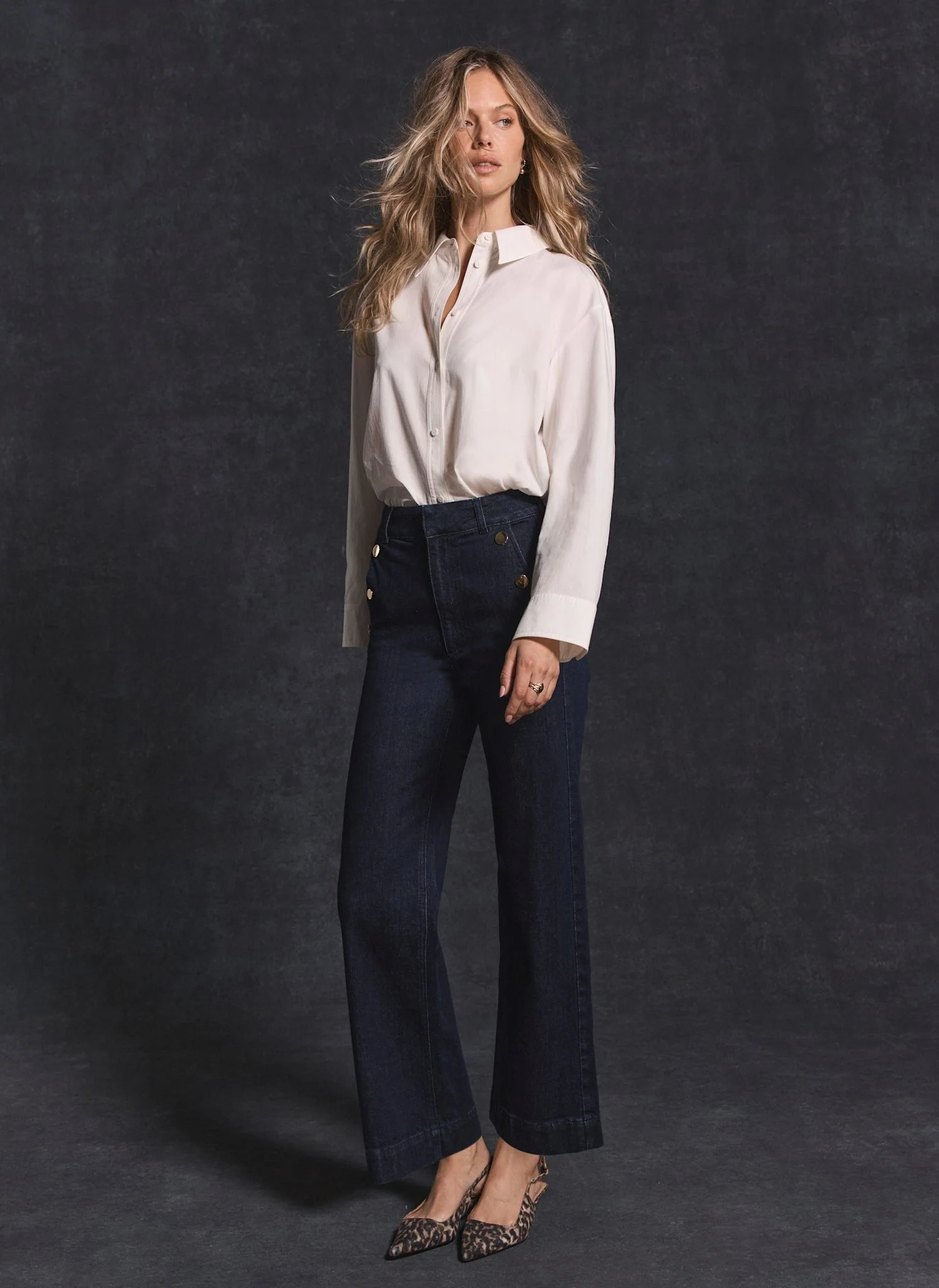 Dark Indigo Cropped Jeans - Image 4
