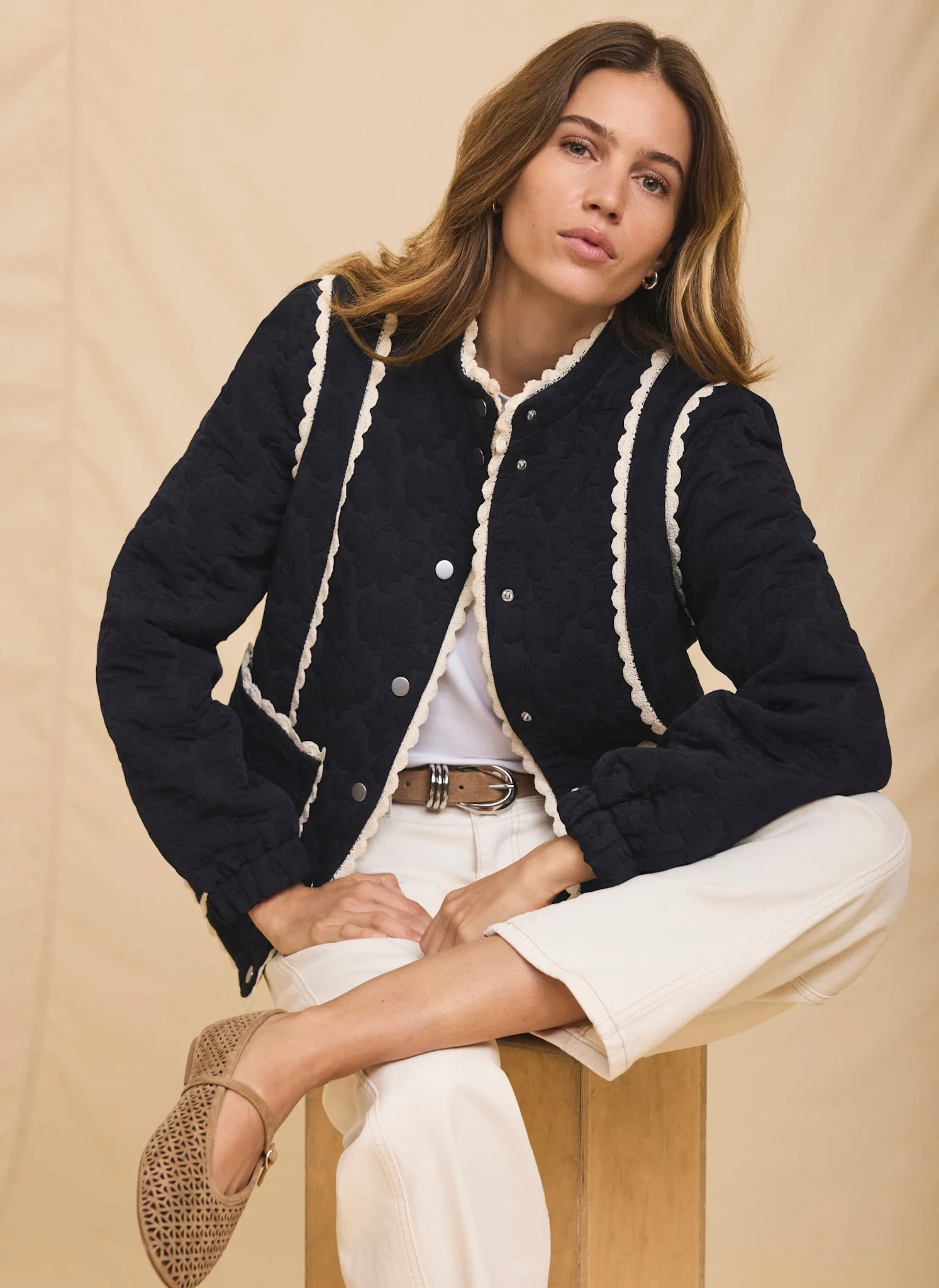 Navy Floral Jacquard Quilted Jacket - Image 2