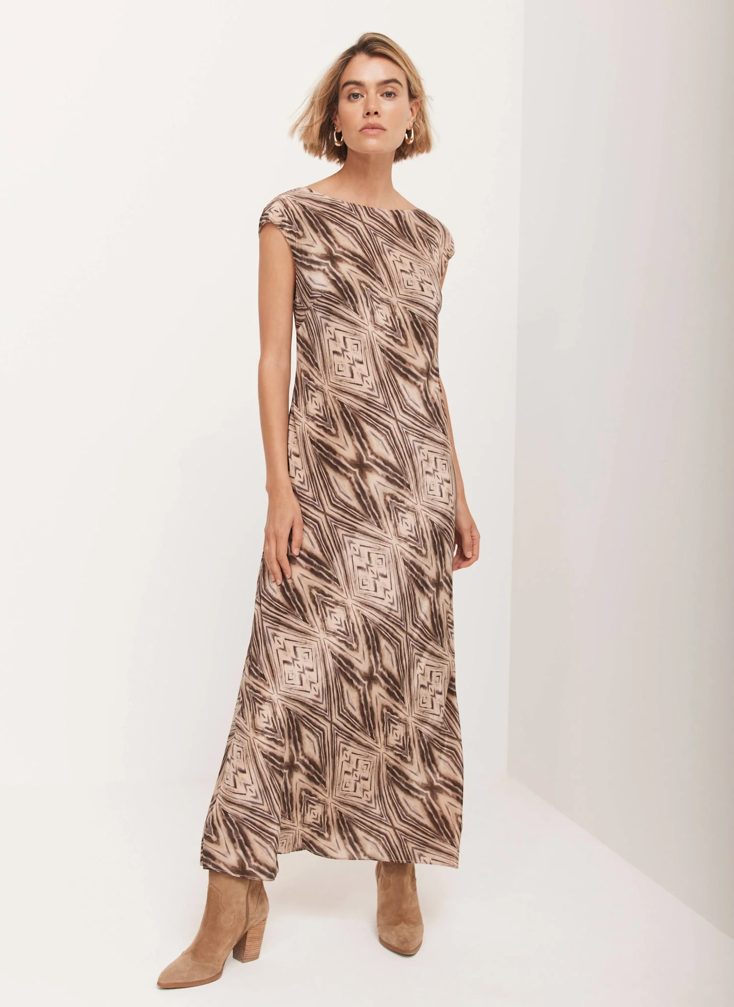 Brown Geometric Print Midi Dress - Image 5