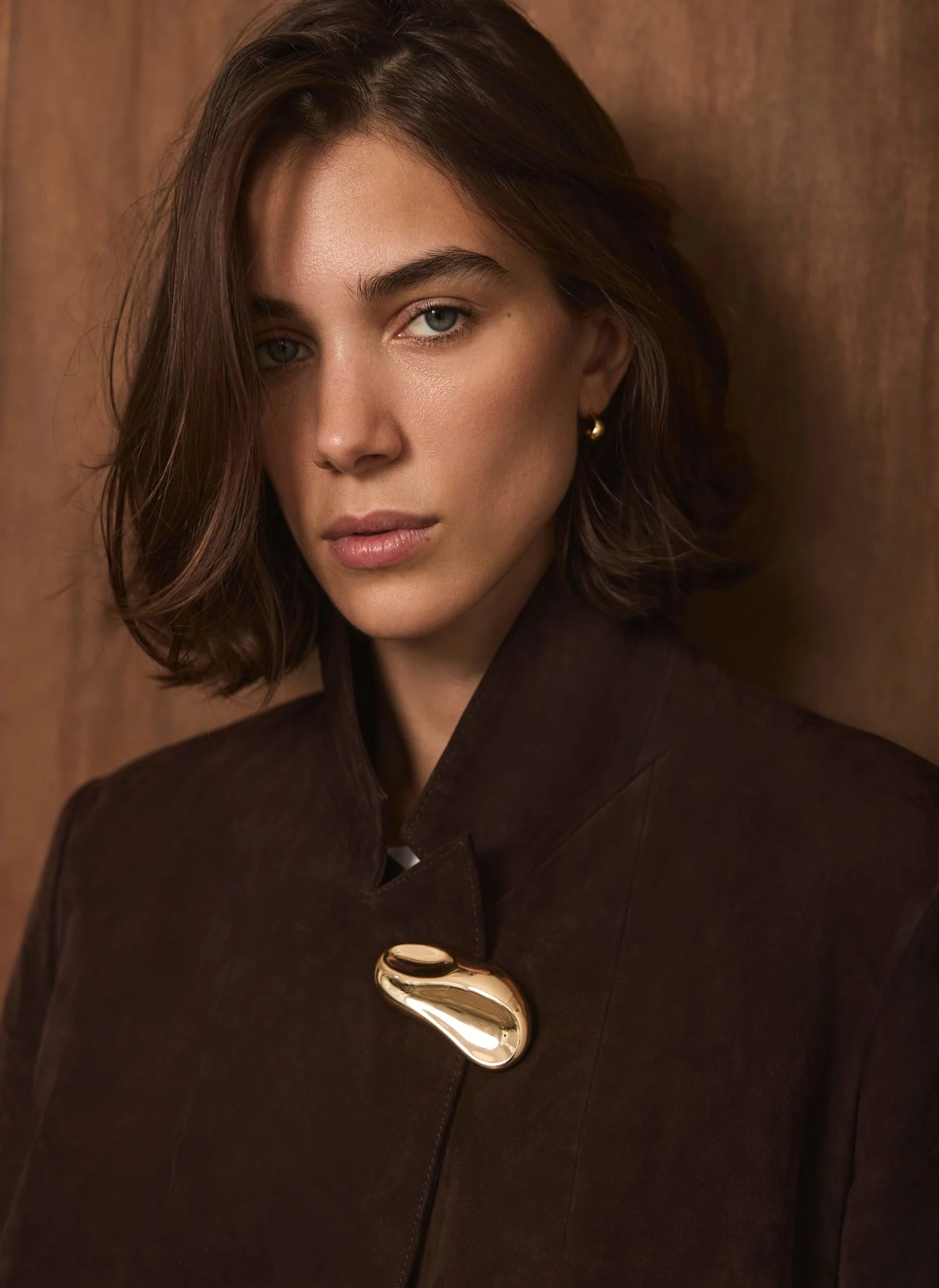 Gold Tone Minimal Brooch - Image 5