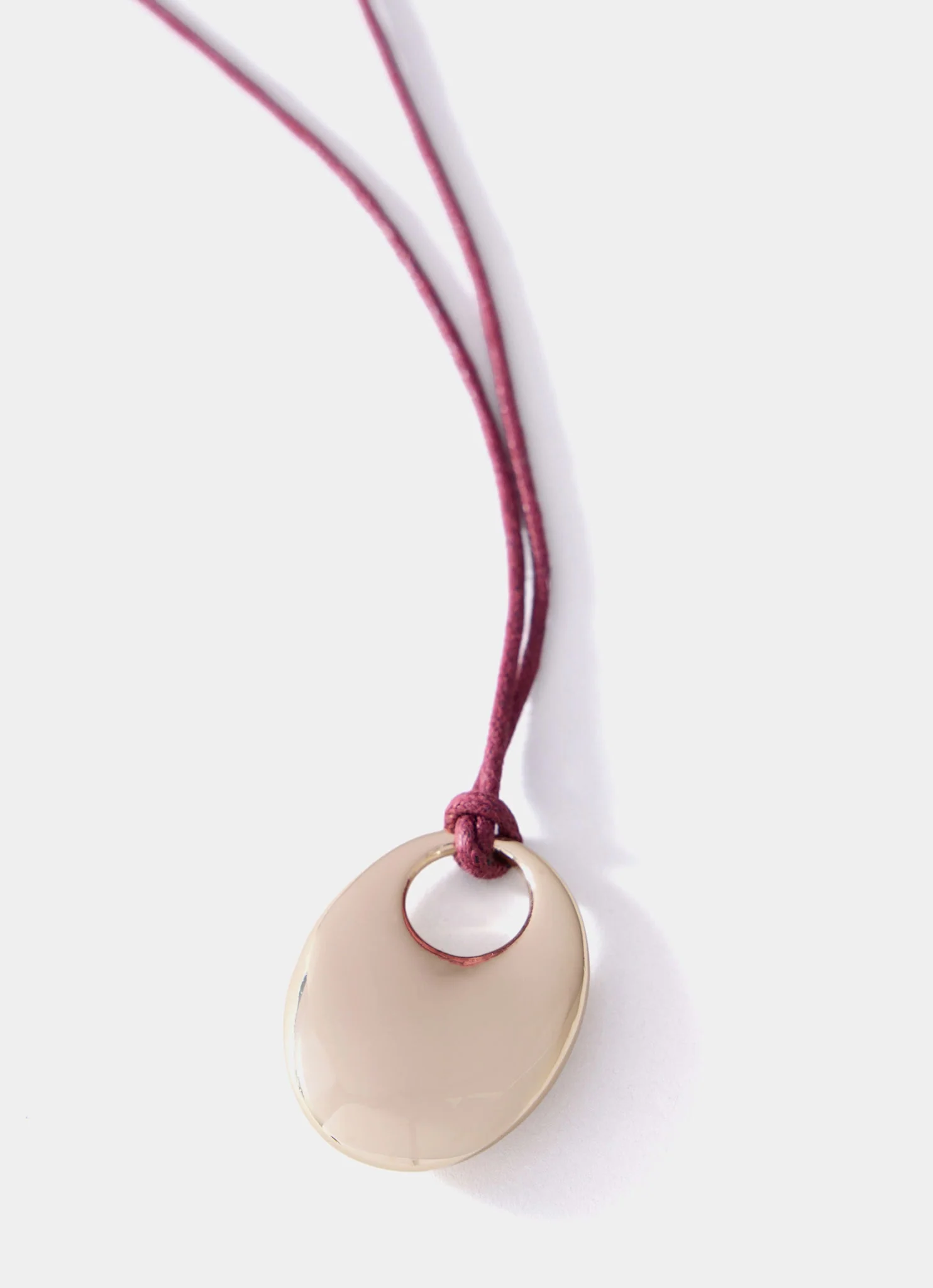 Gold Tone Rope Pendant Necklace - Image 4