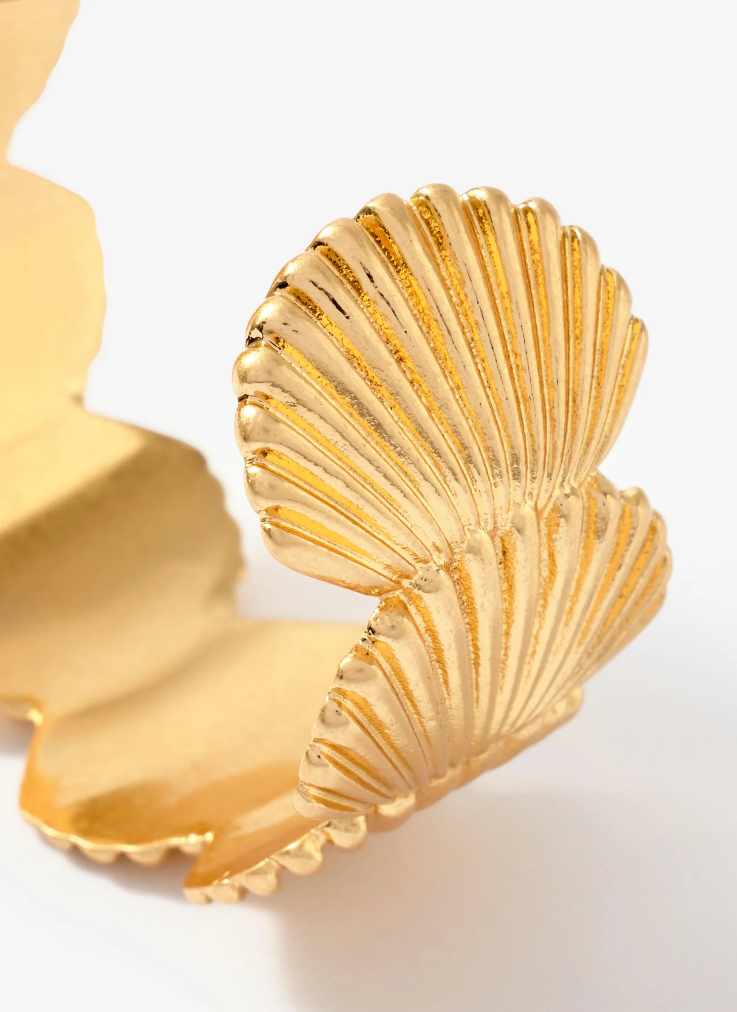 Gold Tone Shell Open Cuff - Image 3