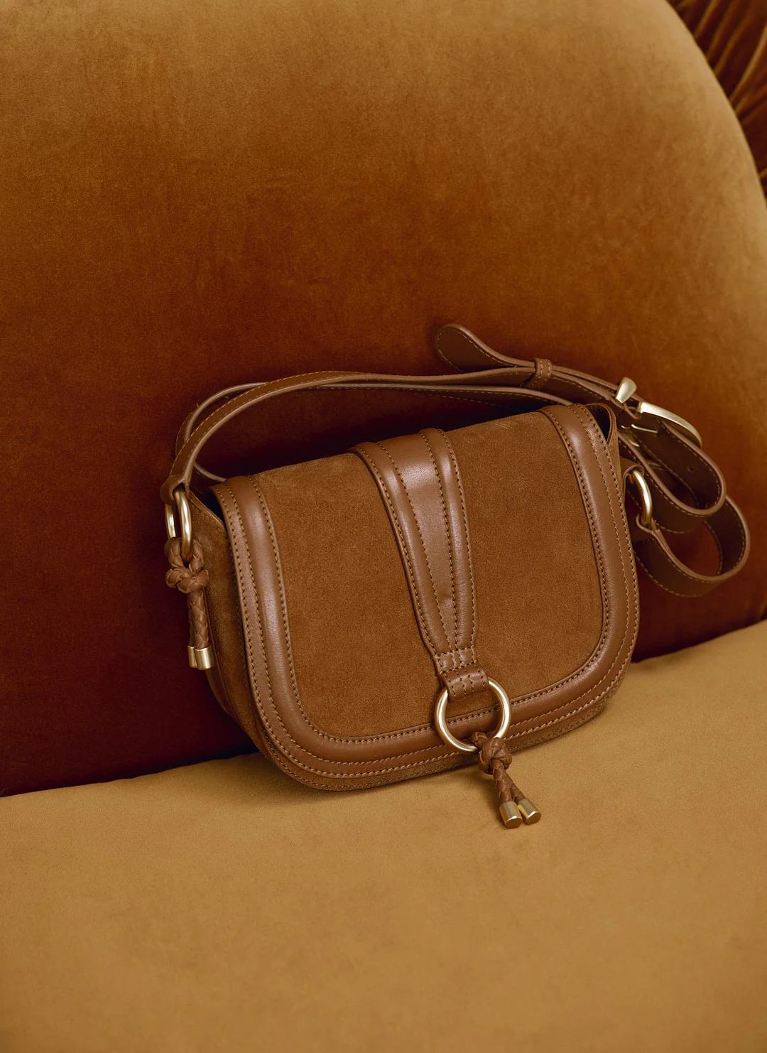 Harper Tan Suede Saddle Bag - Image 4