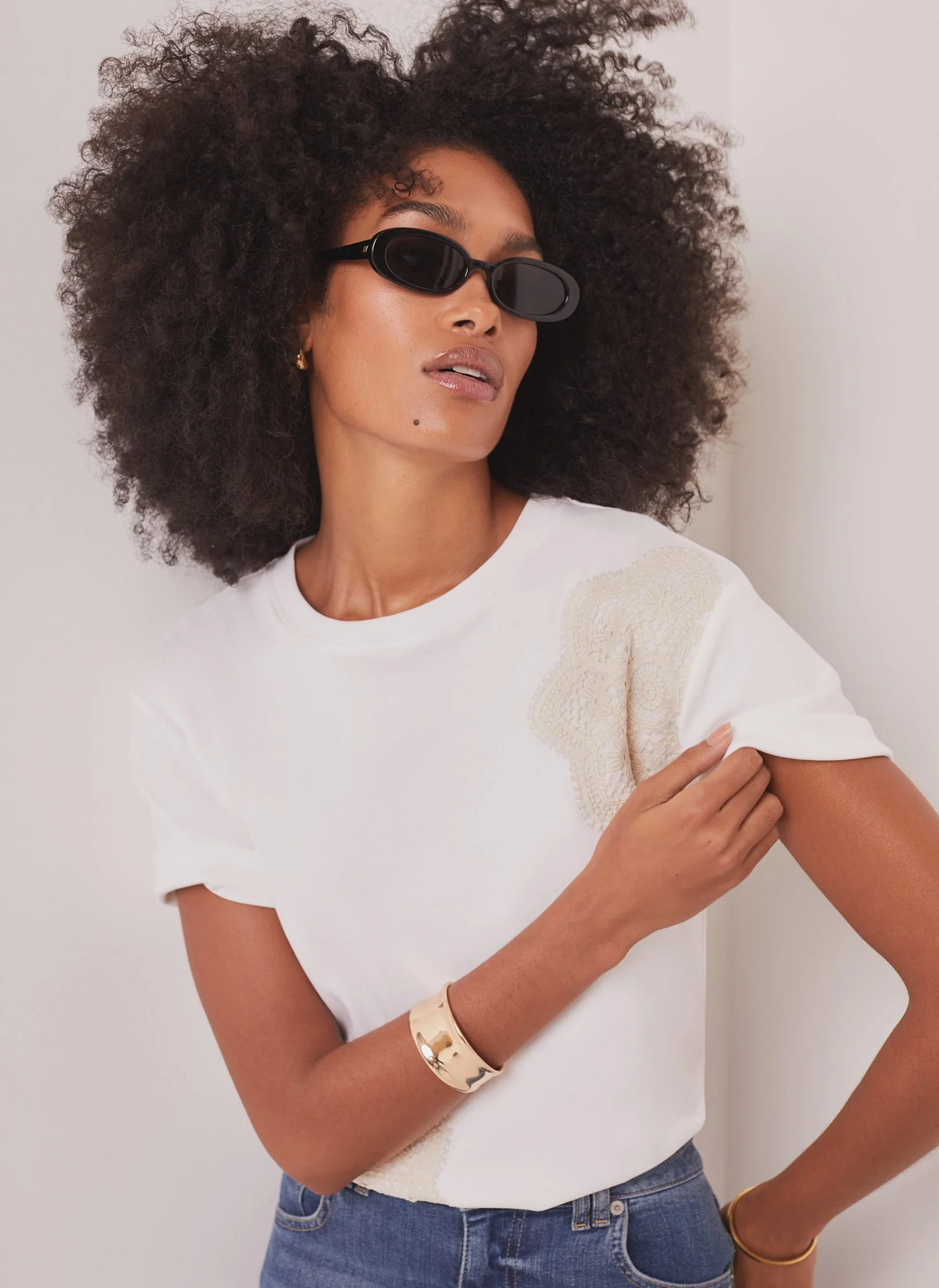 White Cotton Crochet Detail T-Shirt - Image 5