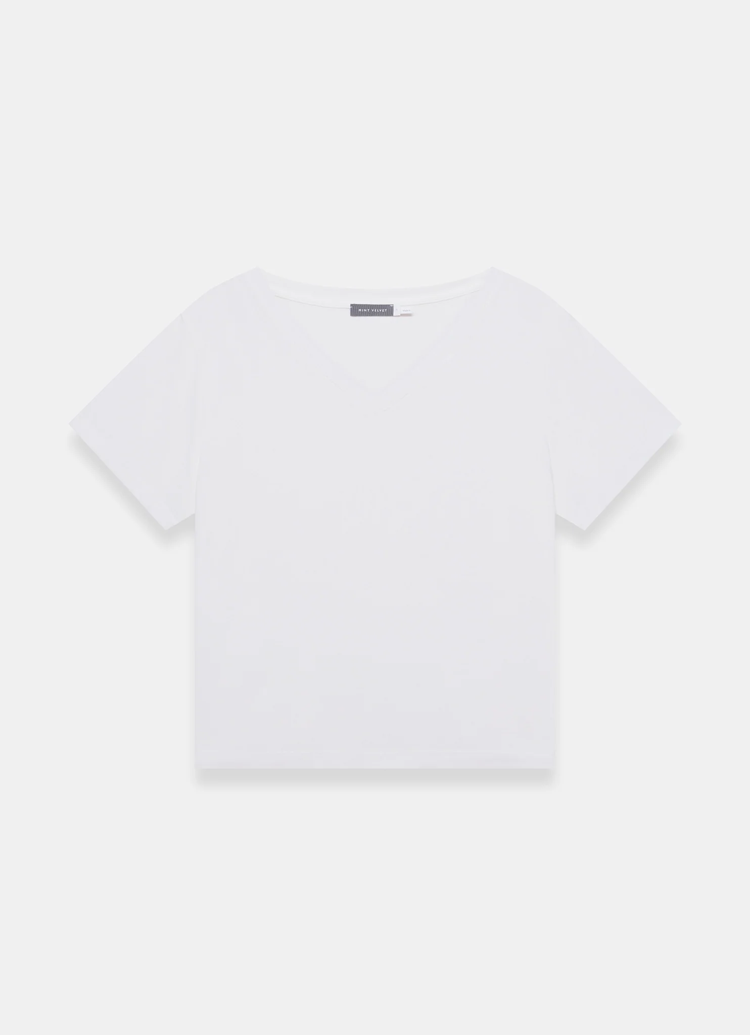 White Linen Blend V-Neck T-Shirt - Image 7