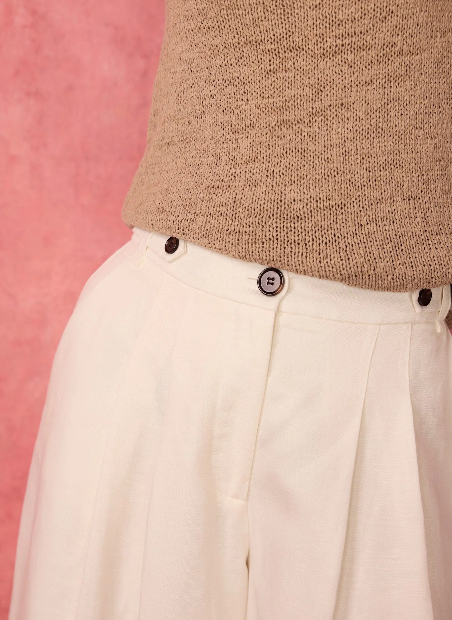 Cream Linen Blend Cropped Trousers - Image 4