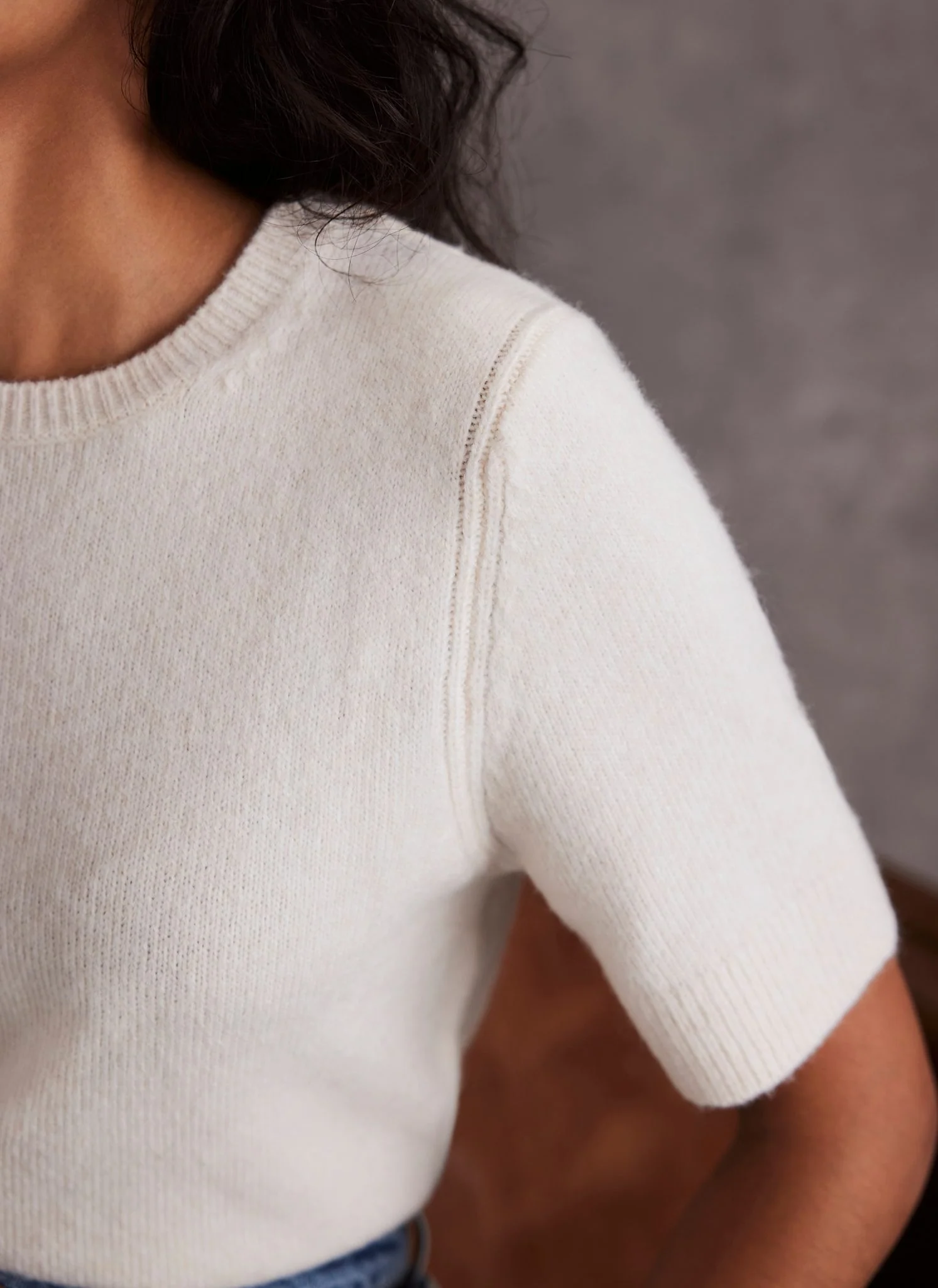 Cream Fitted Knit Tee - Image 4