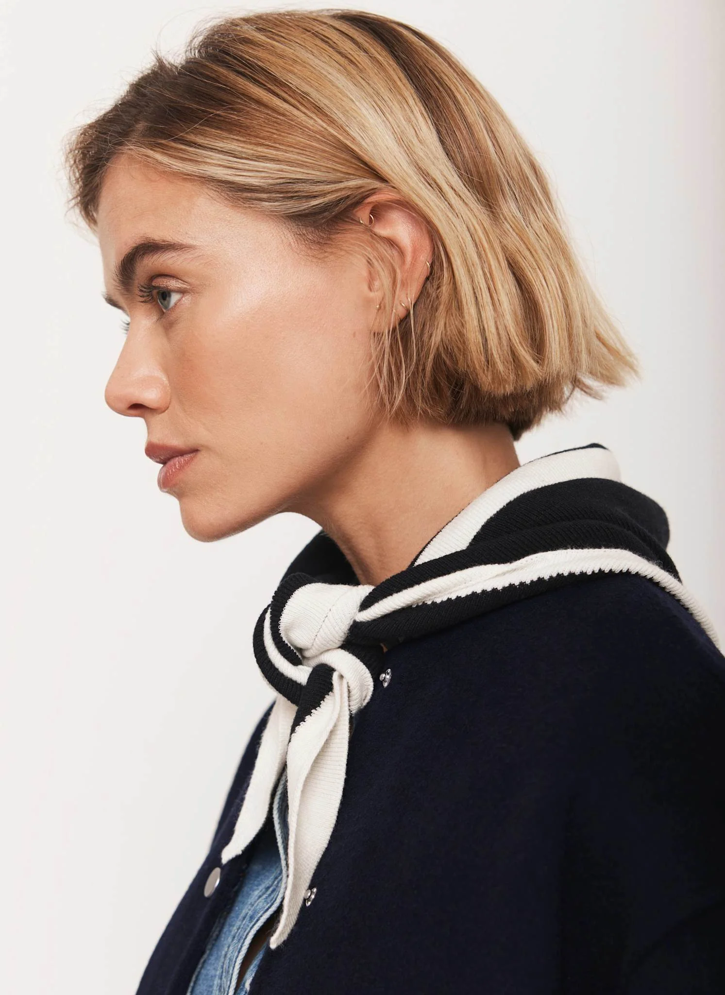 Navy Cotton Blend Triangle Knit Scarf - Image 4