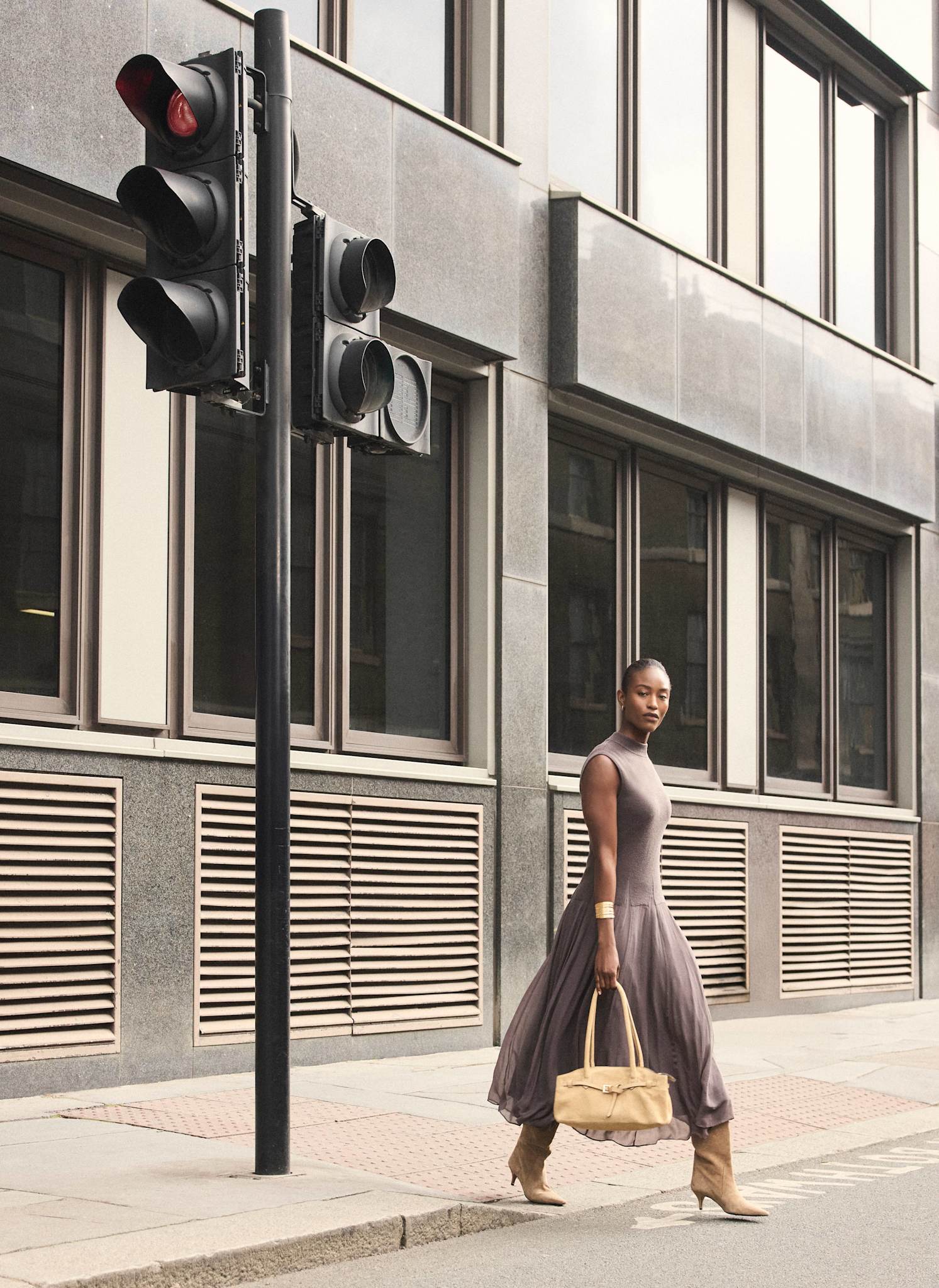 Brown Sleeveless Knit Midi Dress - Image 5
