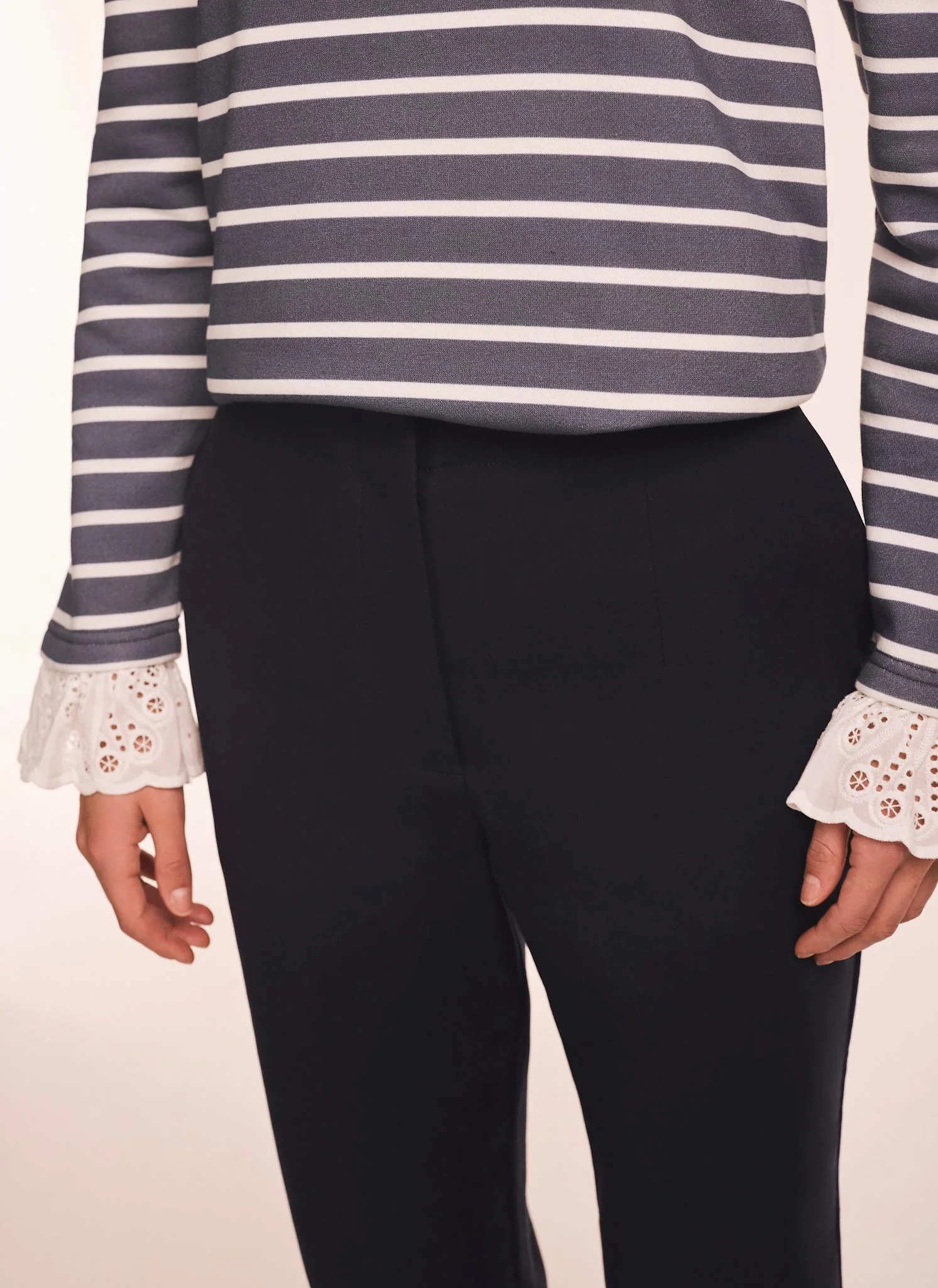 Navy Cotton Blend Capri Trousers - Image 5