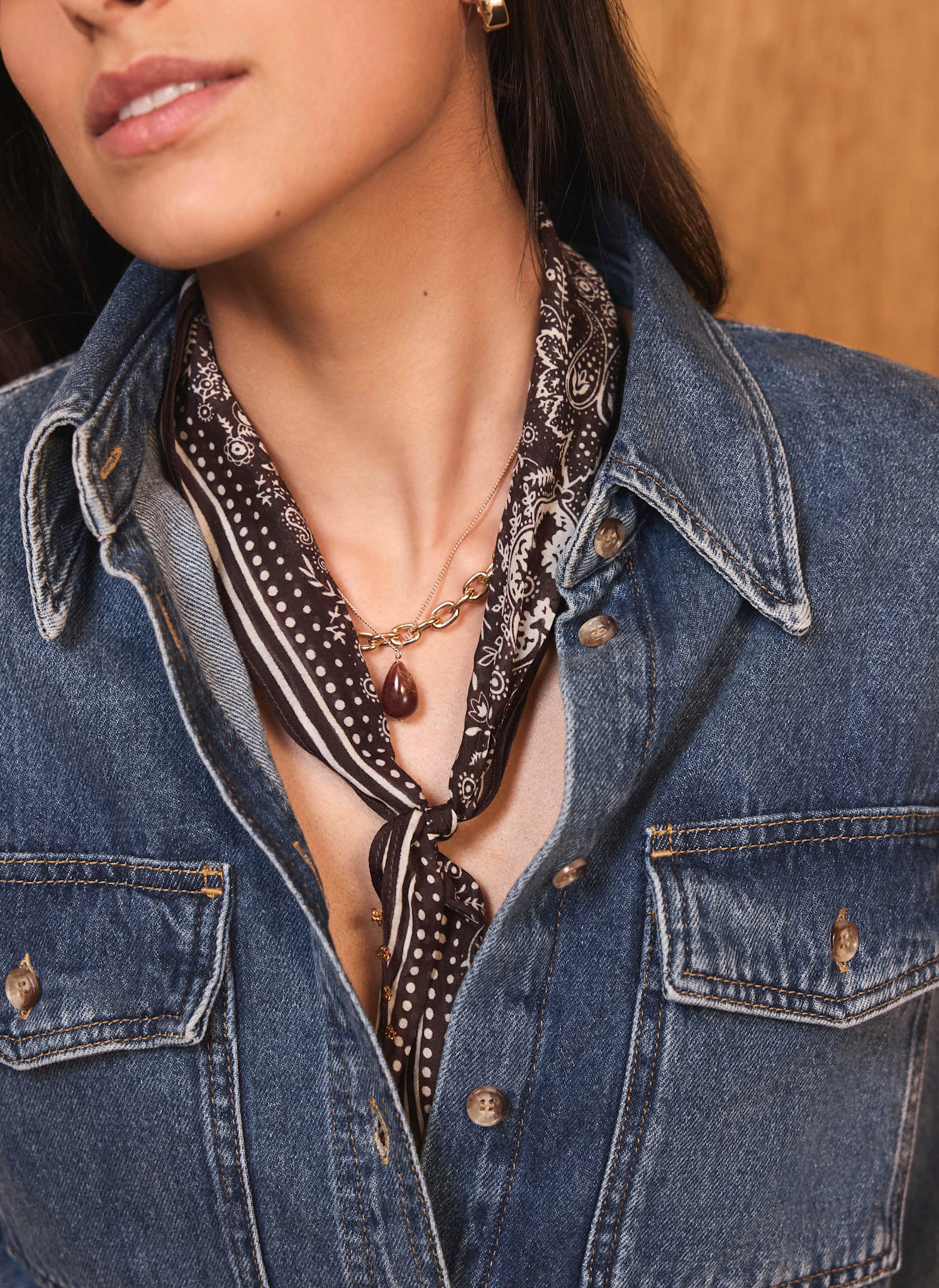 Brown Paisley Print Beaded Neck Scarf - Image 5