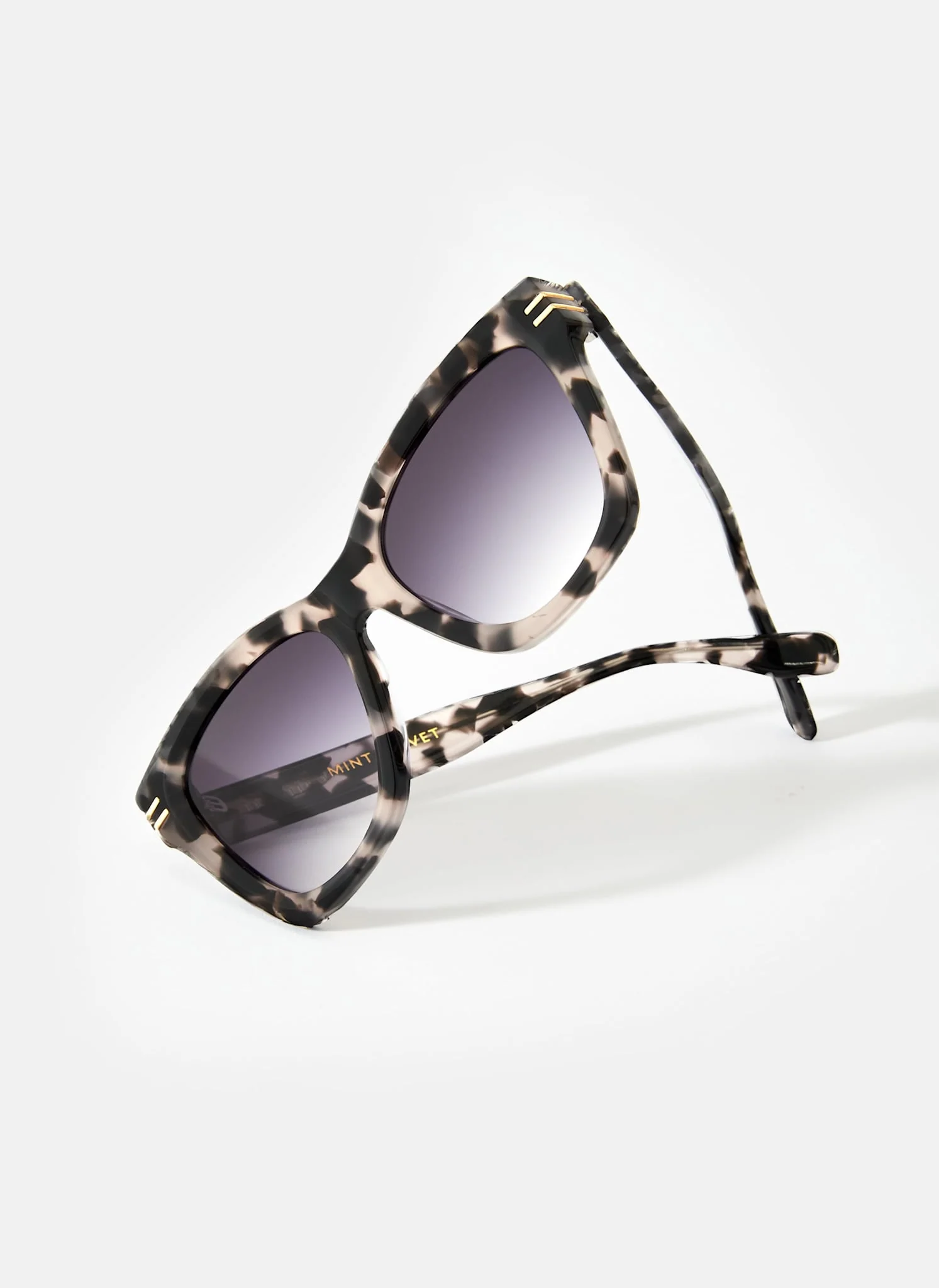 Grey Tortoiseshell Oversized Cat Eye Sunglasses - Image 5