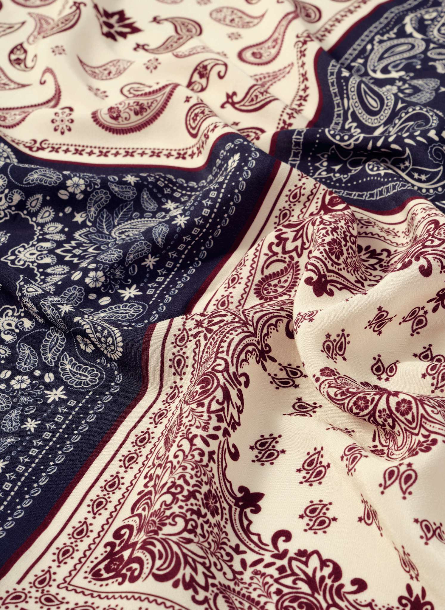 Navy Paisley Print Scarf - Image 4