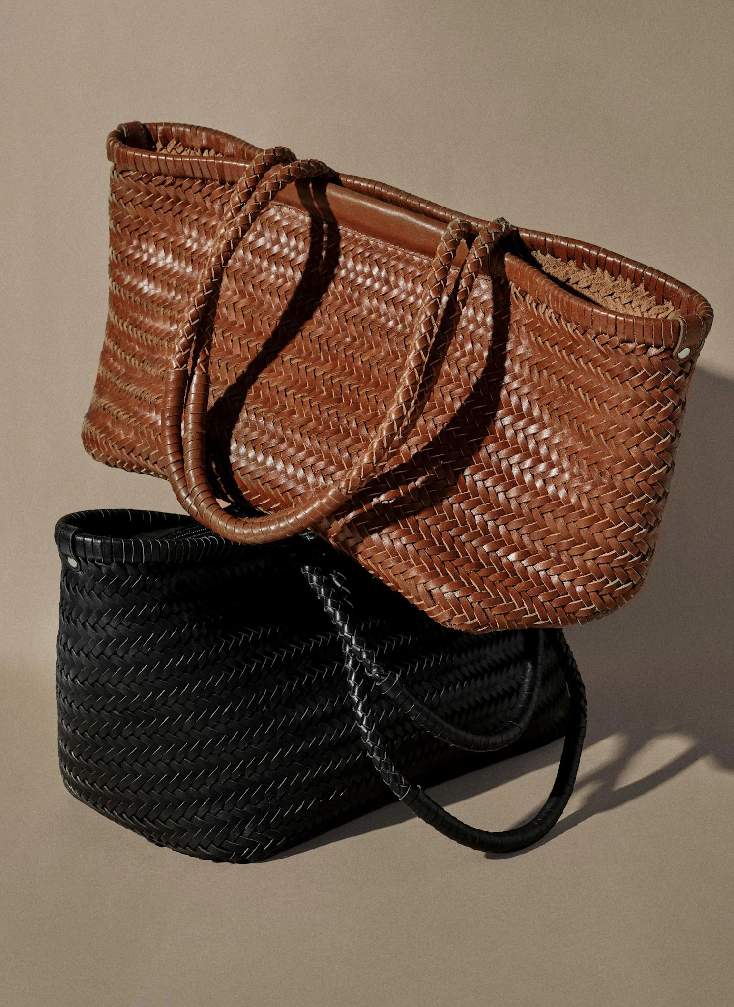 Rae Black Leather Woven Tote Bag - Image 7