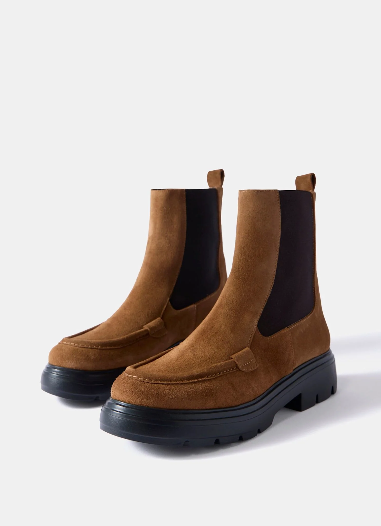 Reece Tan Suede Chelsea Boots - Image 4