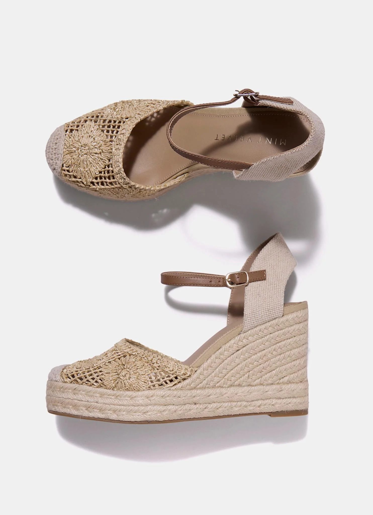 Roxy Gold Espadrille Wedge Sandals - Image 4