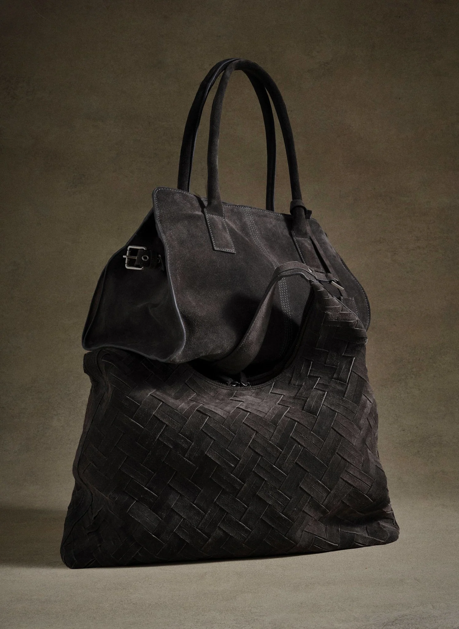 Rue Grey Suede Tote Bag - Image 2