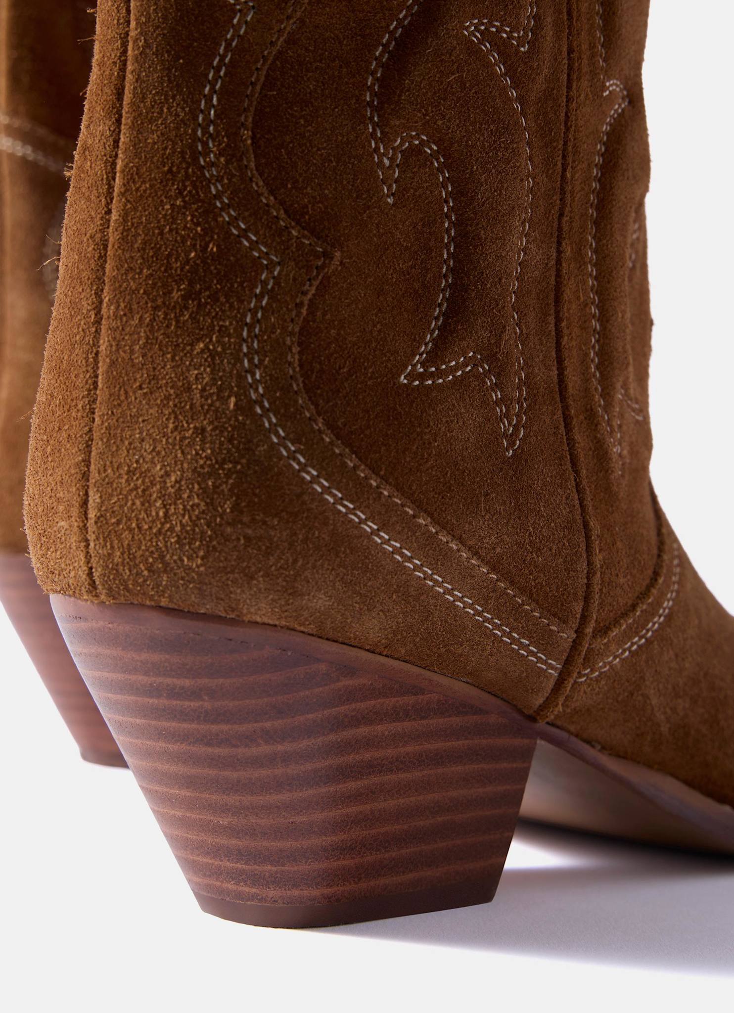 Sierra Tan Suede Cowboy Boots - Image 6
