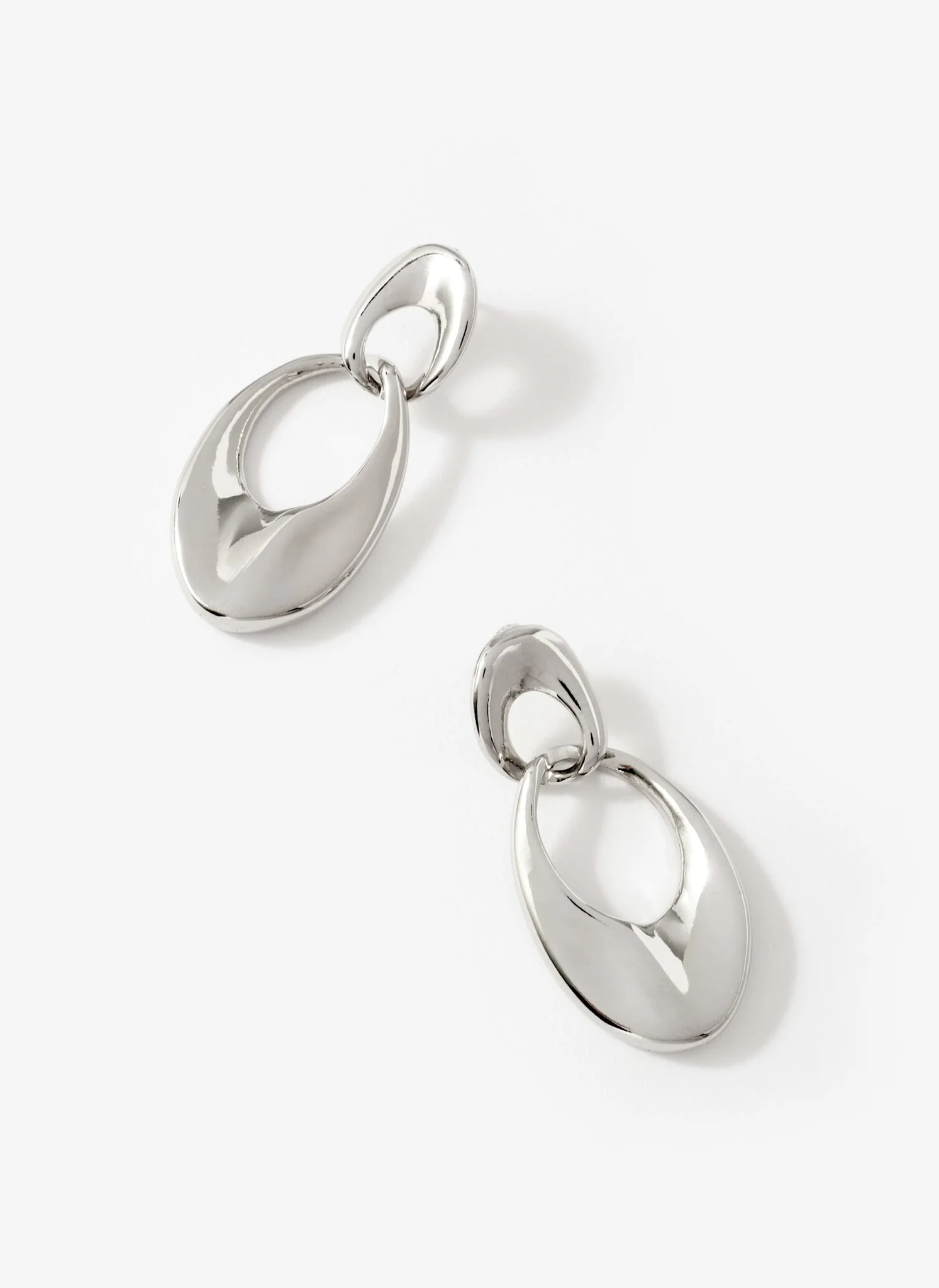 Silver Tone Hoop Link Earrings - Image 3
