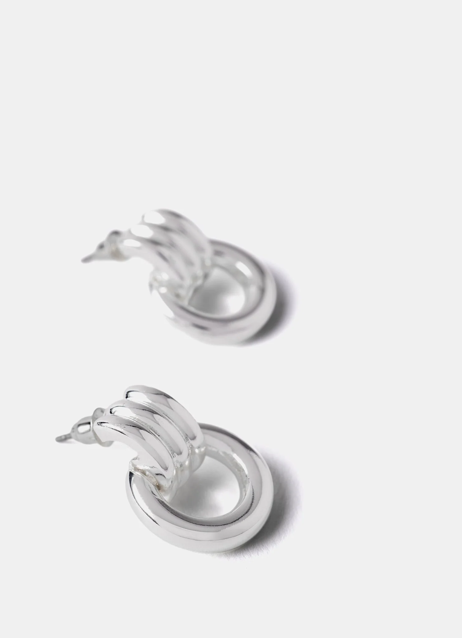 Silver Tone Link Hoop Earrings - Image 3