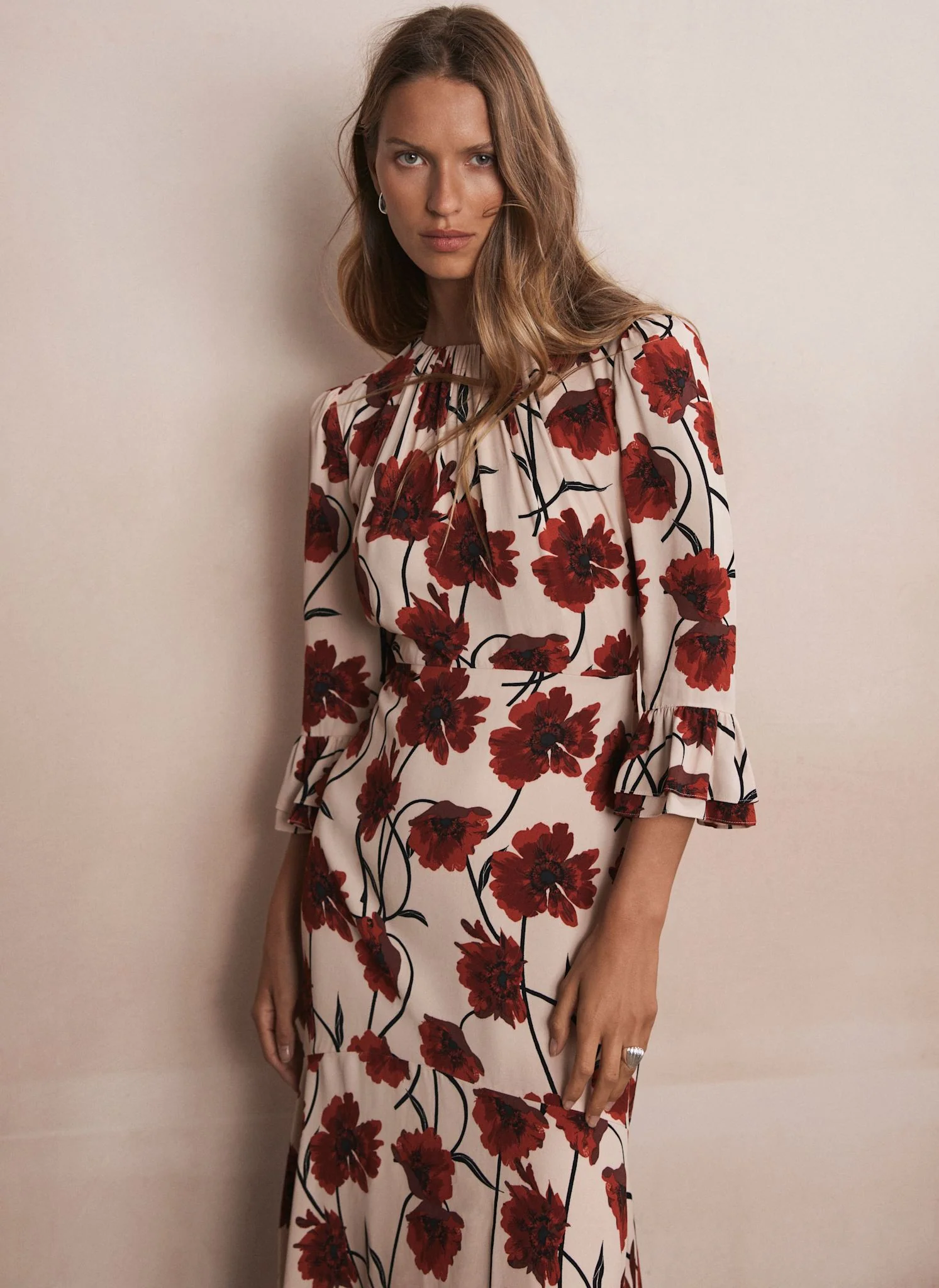 Neutral Floral Print Midi Dress - Image 3
