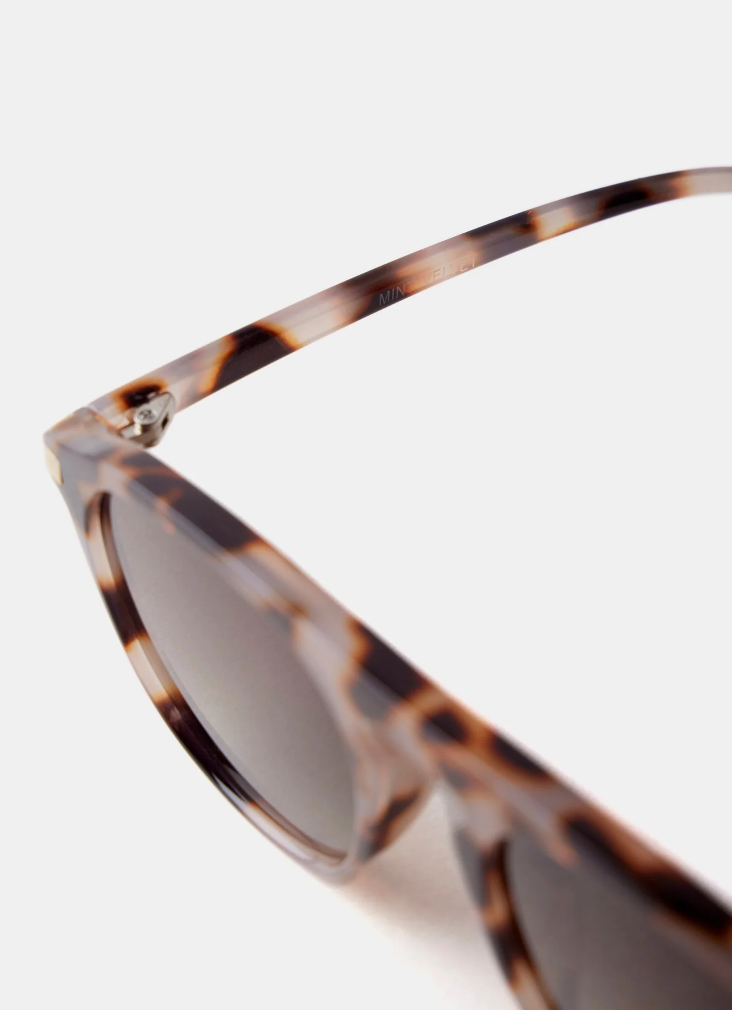 Cream Tortoiseshell Sunglasses - Image 2